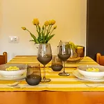 Casa Niluca * 斯库索港